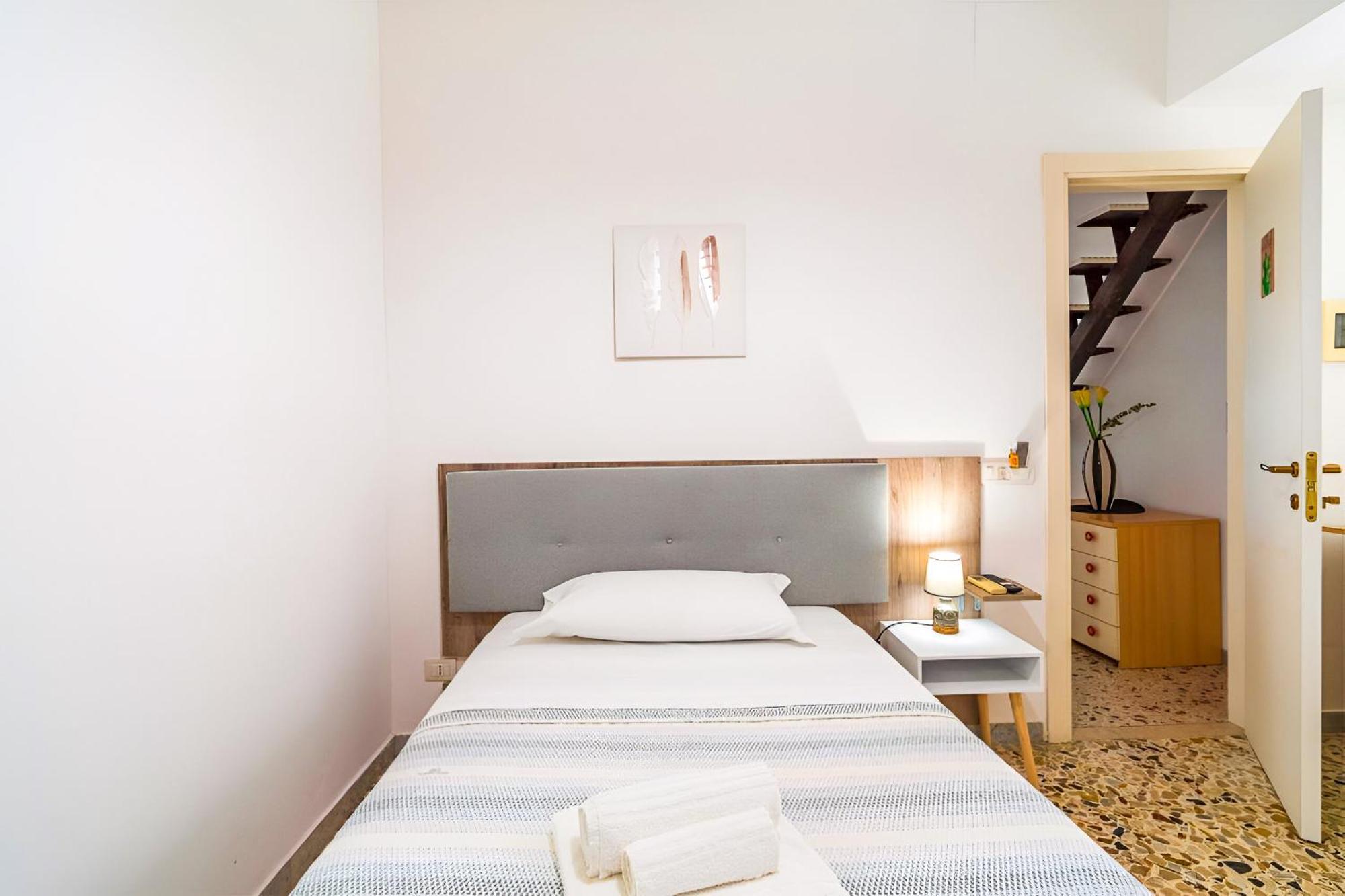Hotiday Room Collection - Ortigia Opera Syrakus Exterior foto