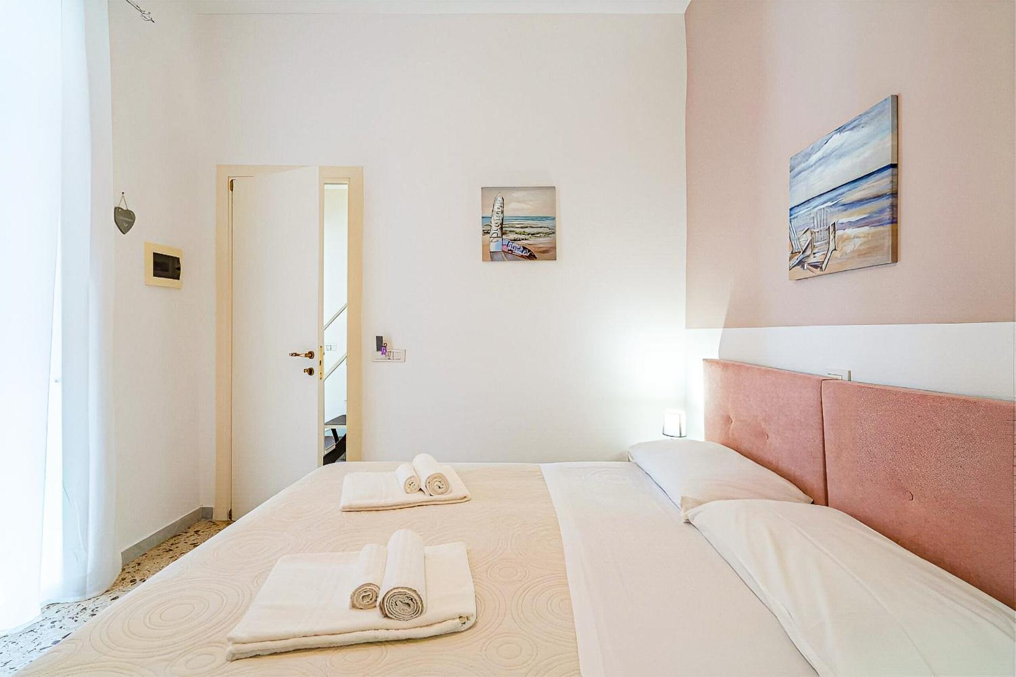Hotiday Room Collection - Ortigia Opera Syrakus Exterior foto